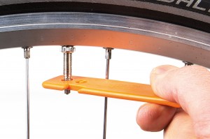 SKS-Germany 11586 tire lever